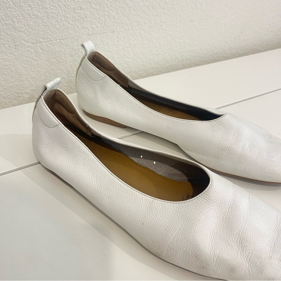 EVERLANE The Italian Leather Day Glove Flat in White size 11 WORN - Picture 6 of 14